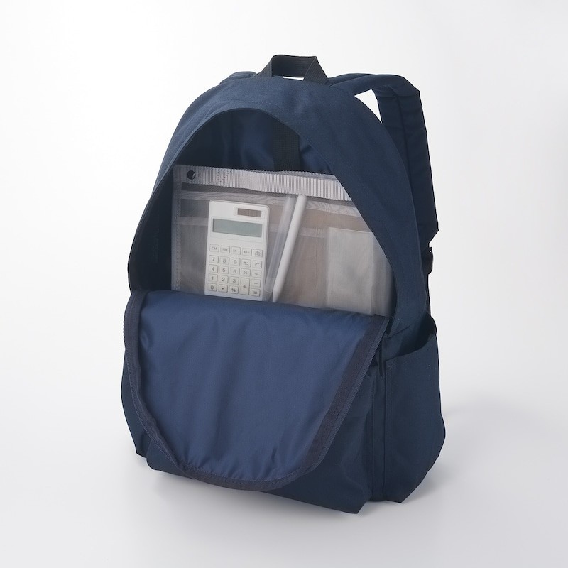 MUJI Water-Repellent Rucksack Lightweight Shoulder Relief Black 17x13x6in 20L