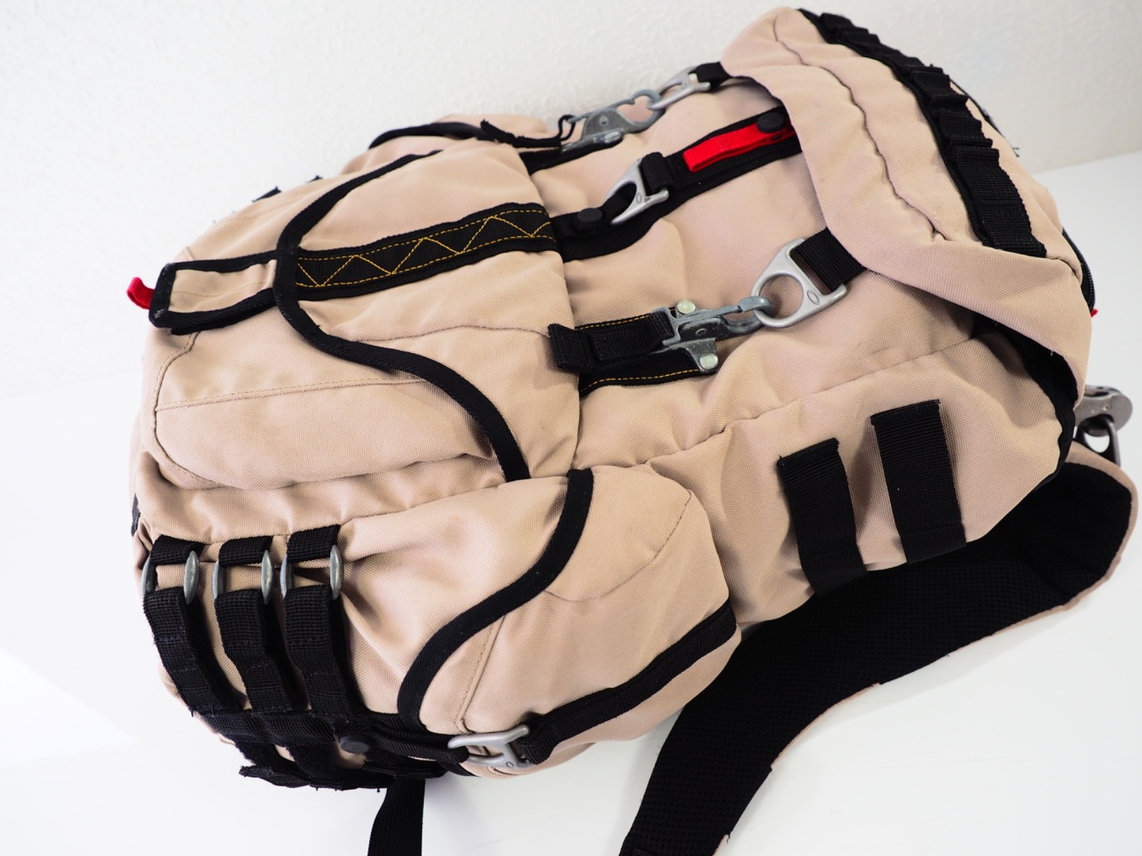 Oakley AP Pack 1.0 Tactical Field Gear Backpack Rucksack Bag Beige Sand