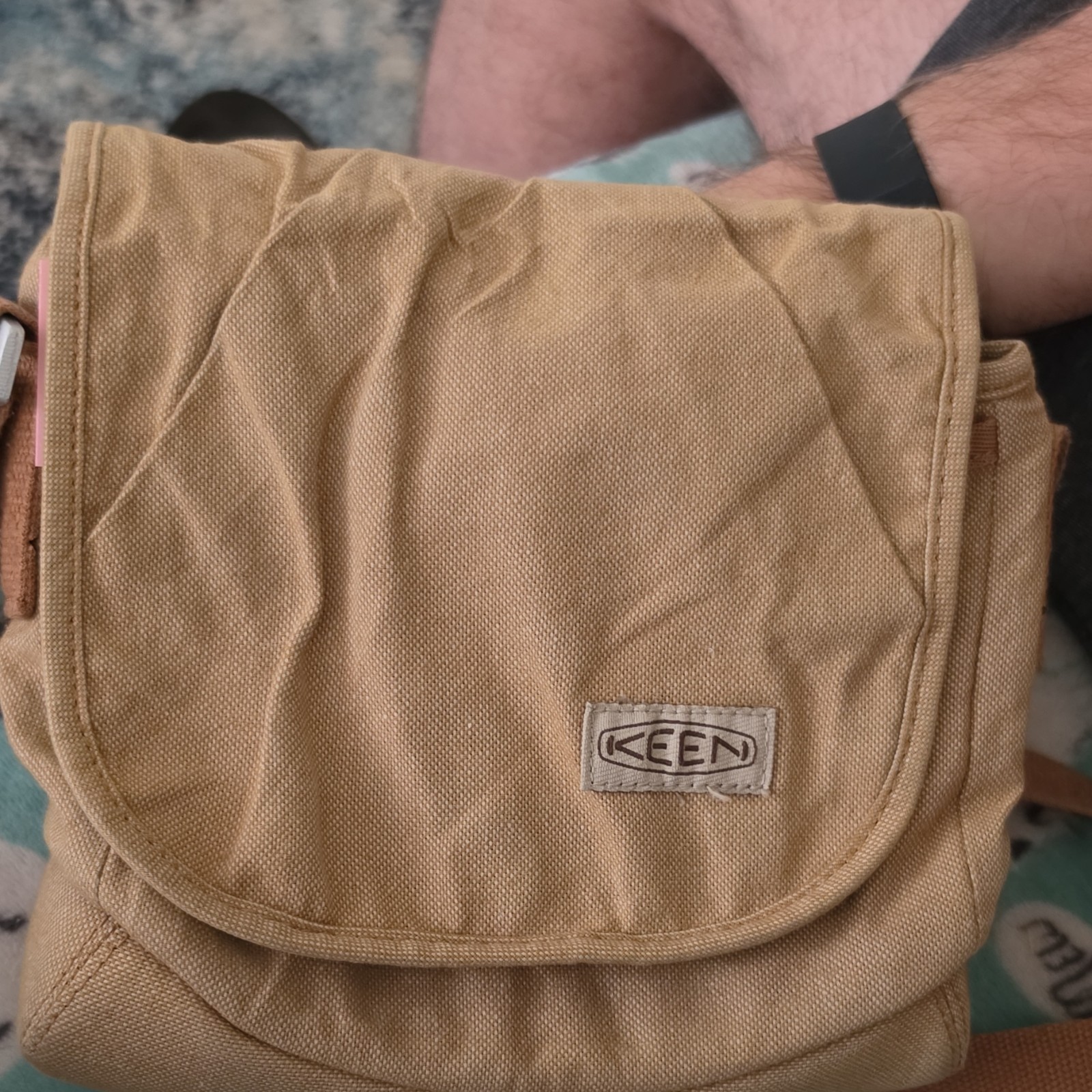 KEEN Men’s Small Brown Crossbody Bag Adjustable Strap Outer Pockets