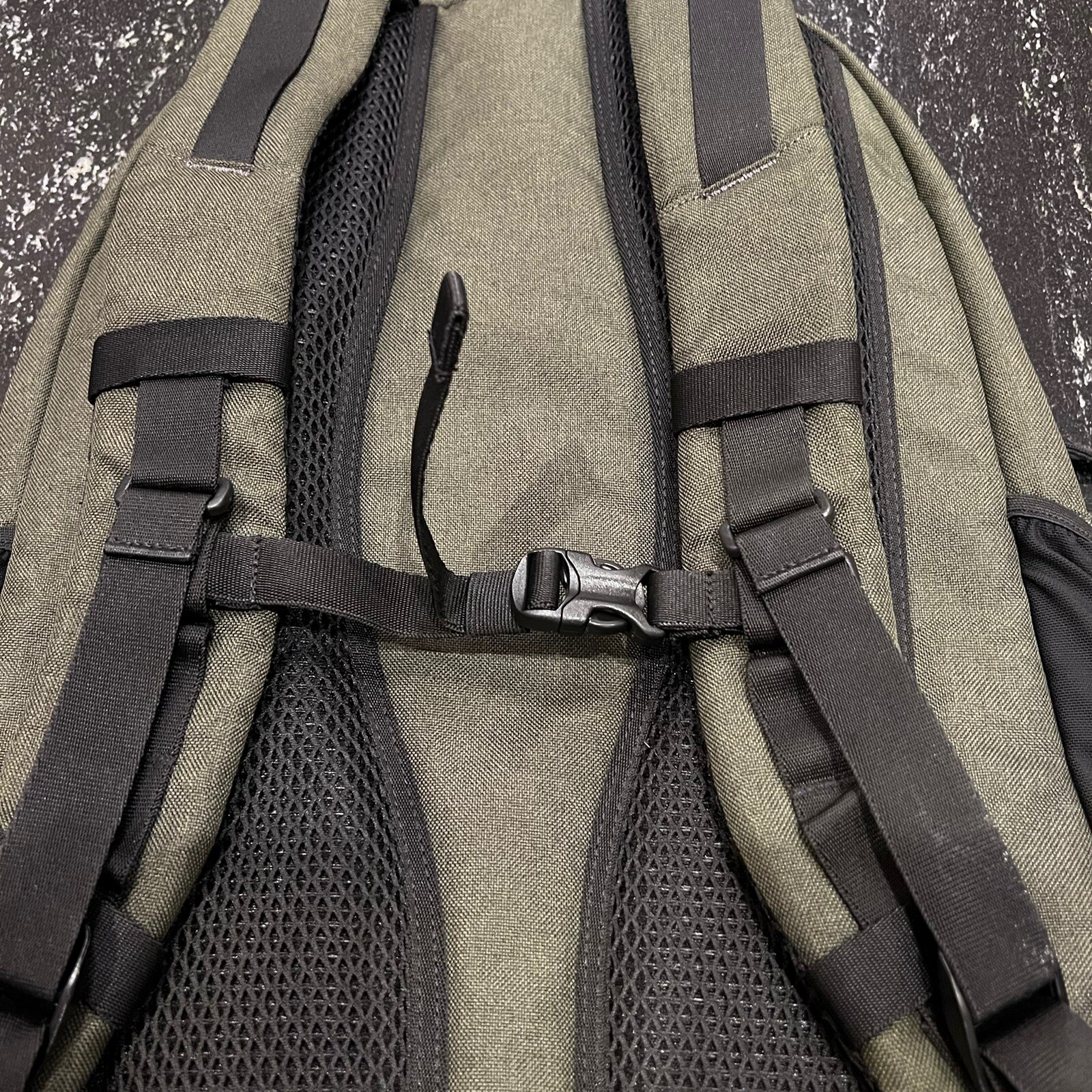Oakley Transit Sport Backpack Utility Laptop Work Outdoor Water Repellent