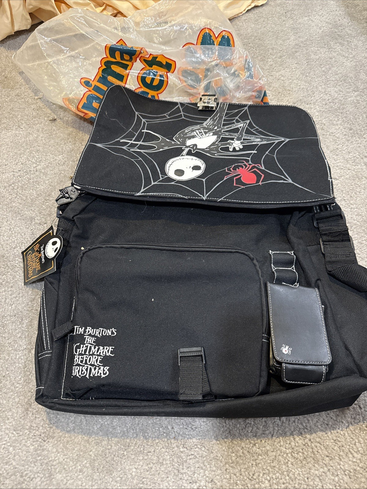 Vintage Jack Skellington reversible 16″ W x 10″ H x 5″ W Messenger Bag Purse-New