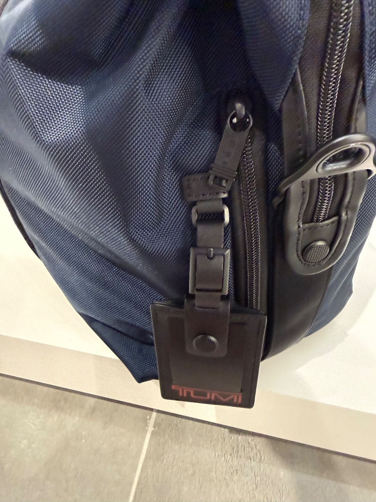 NEW Tumi Gen 4.3 Expandable SOFT TRAVEL Satchel Duffel Bag – NAVY BLUE