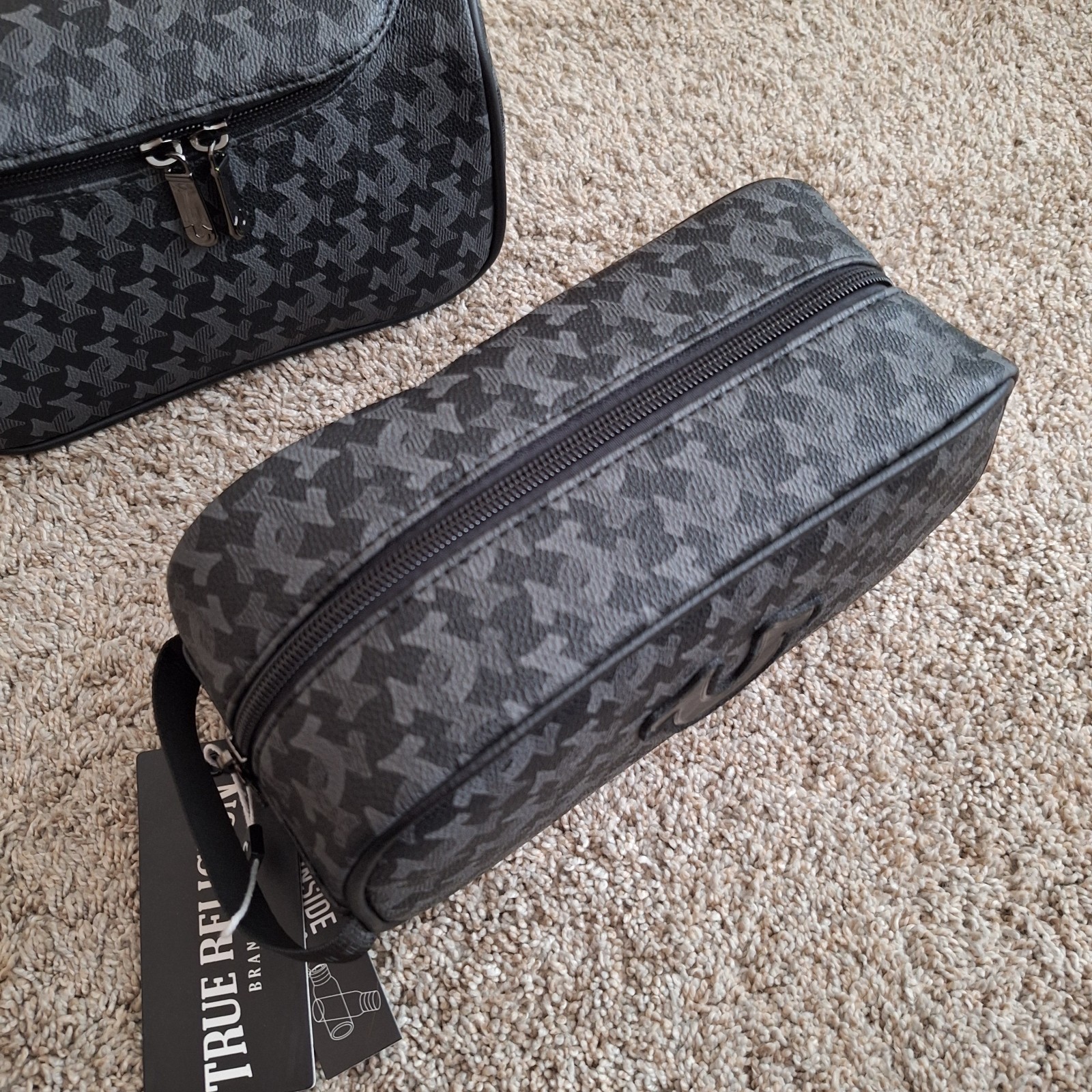 2 TRUE RELIGION Mens Toiletry Travel Bags CODA AUKKA Faux Leather Black NWT