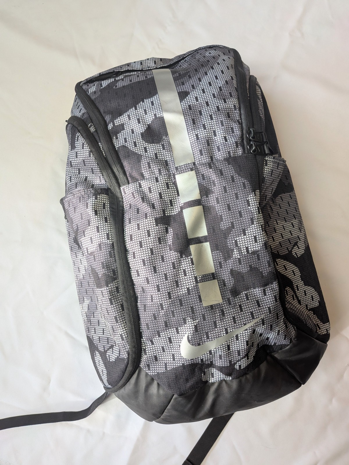 Nike Hoops Elite Pro Basketball Backpack Black Gray Camo