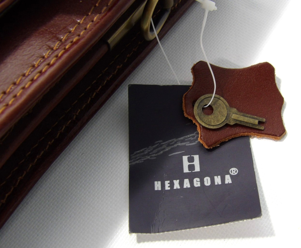 Hexagona Brown Genuine Leather w/ Flap 3 Compartments Shoulder Laptop Bag New!