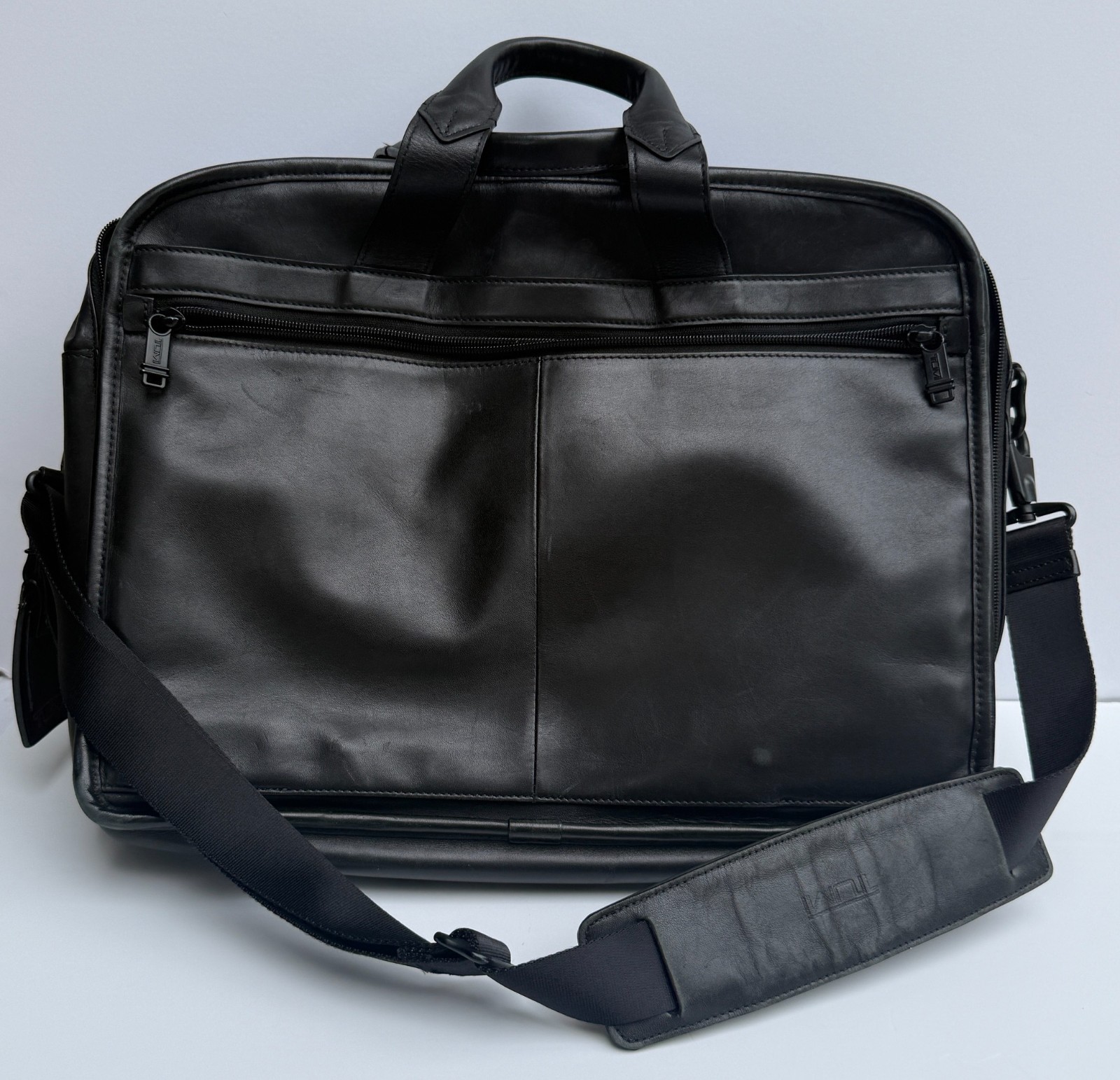 TUMI LEATHER LAPTOP BRIEFCASE – 96160DH – EXPANDABLE BLACK TRAVEL BAG w/DUST BAG