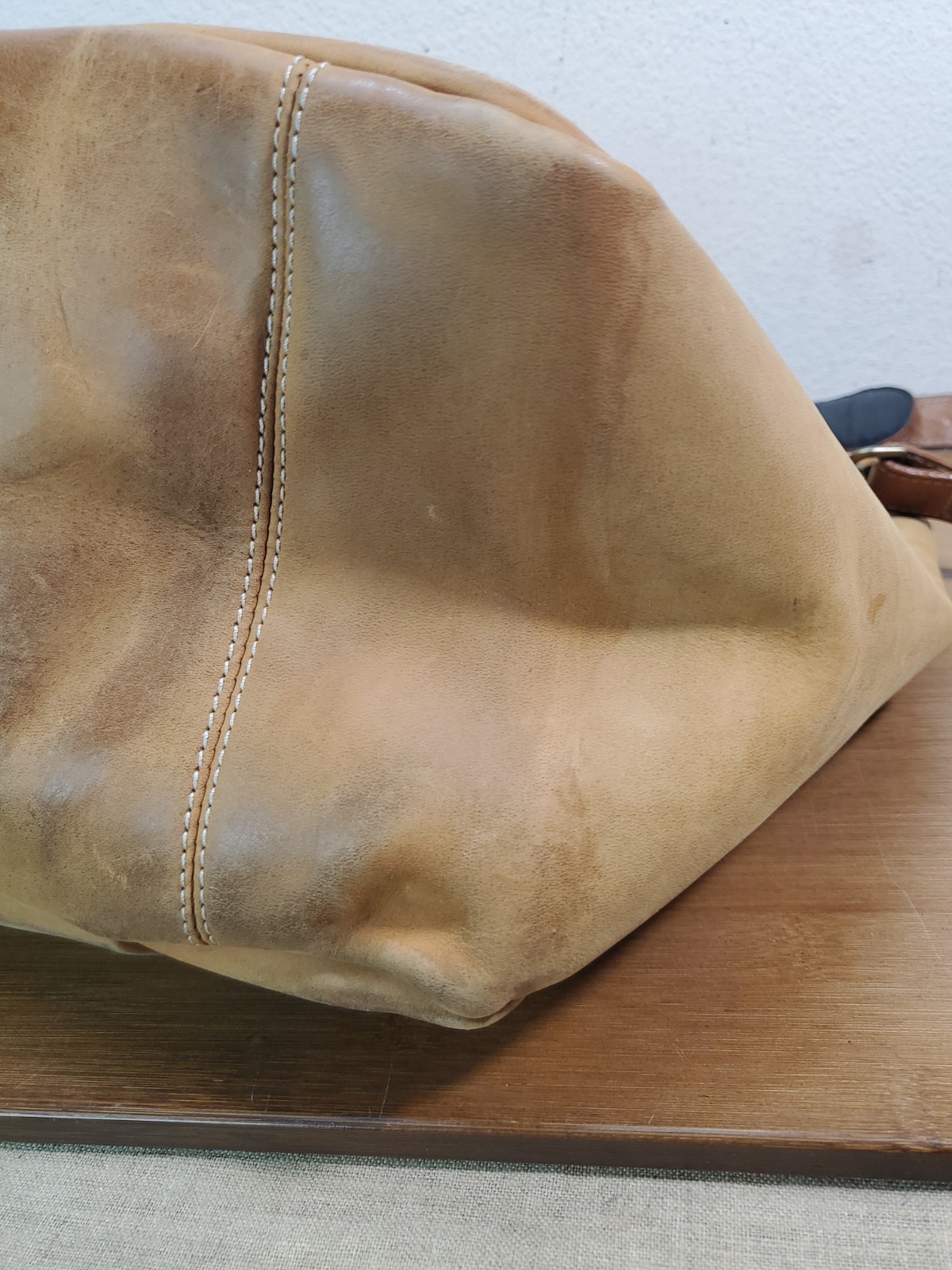 EDDIE BAUER Mens Thick Saddle Leather Tote Briefcase Messenger Bag Mailbag USA
