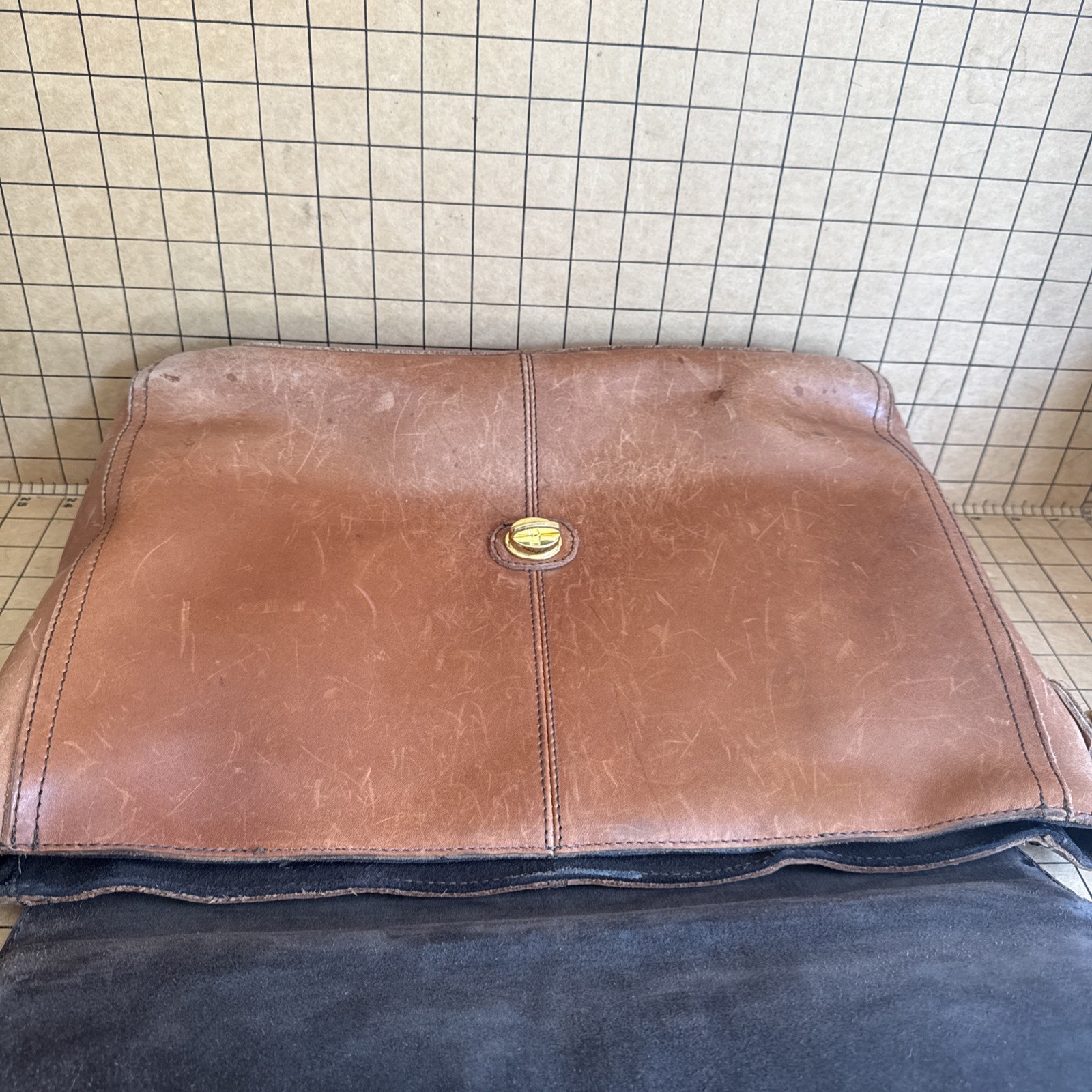 Buffalo Jackson Trading Co. Leather Laptop Messenger Briefcase Bag w/Strap
