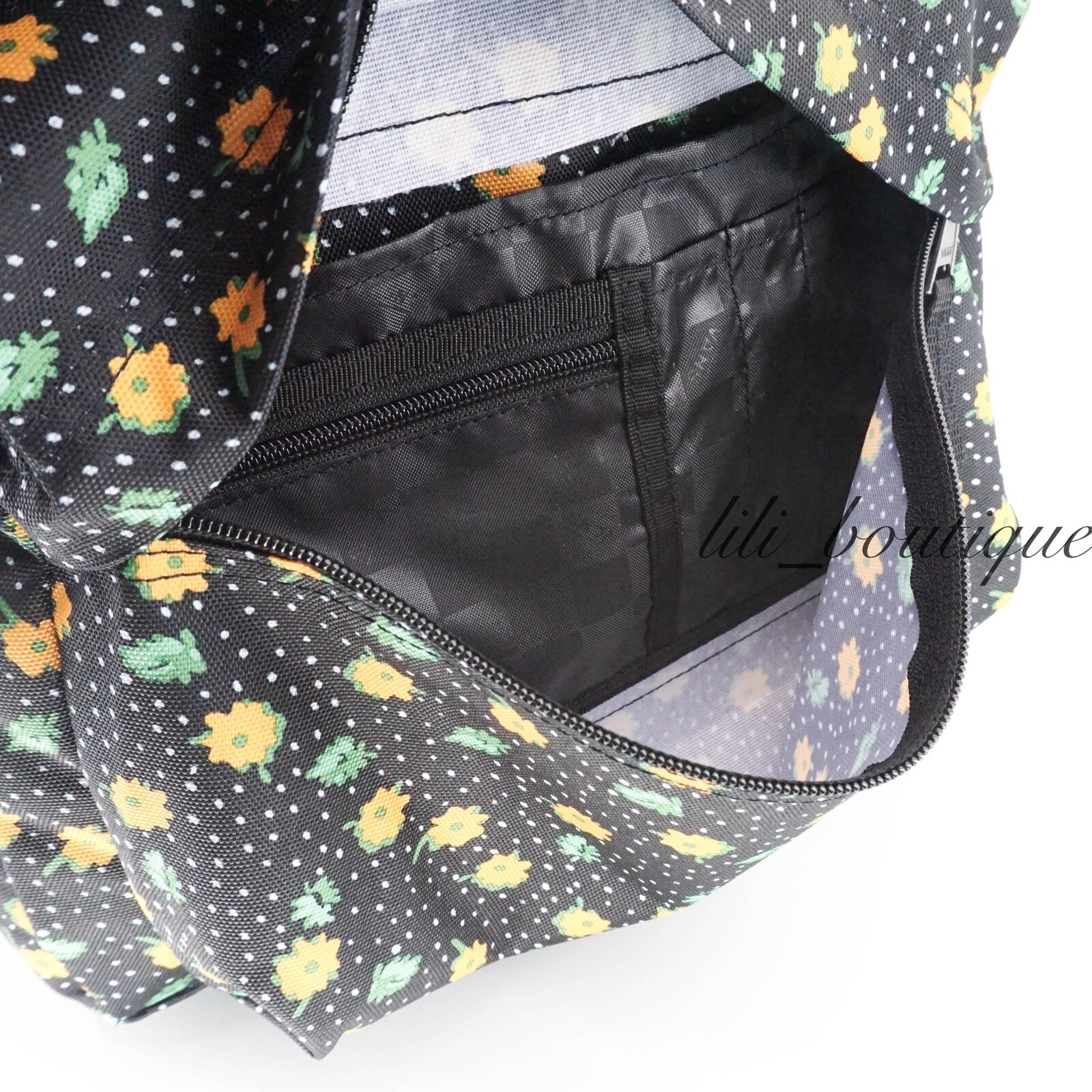 NWT Vans Realm Classic Backpack School Bag Laptop VN0A3UI7VCY Floral Black Multi