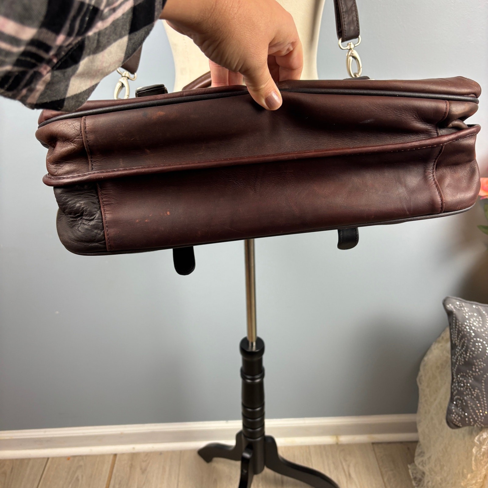 Samsonite Business Casual Series Leather Briefcase Messenger Bag Laptop Satchel