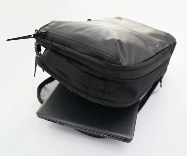 Black Ember RECTANGLE 2WAY PACK 7224002 Business Bag Backpack 2way Rucksack 23L