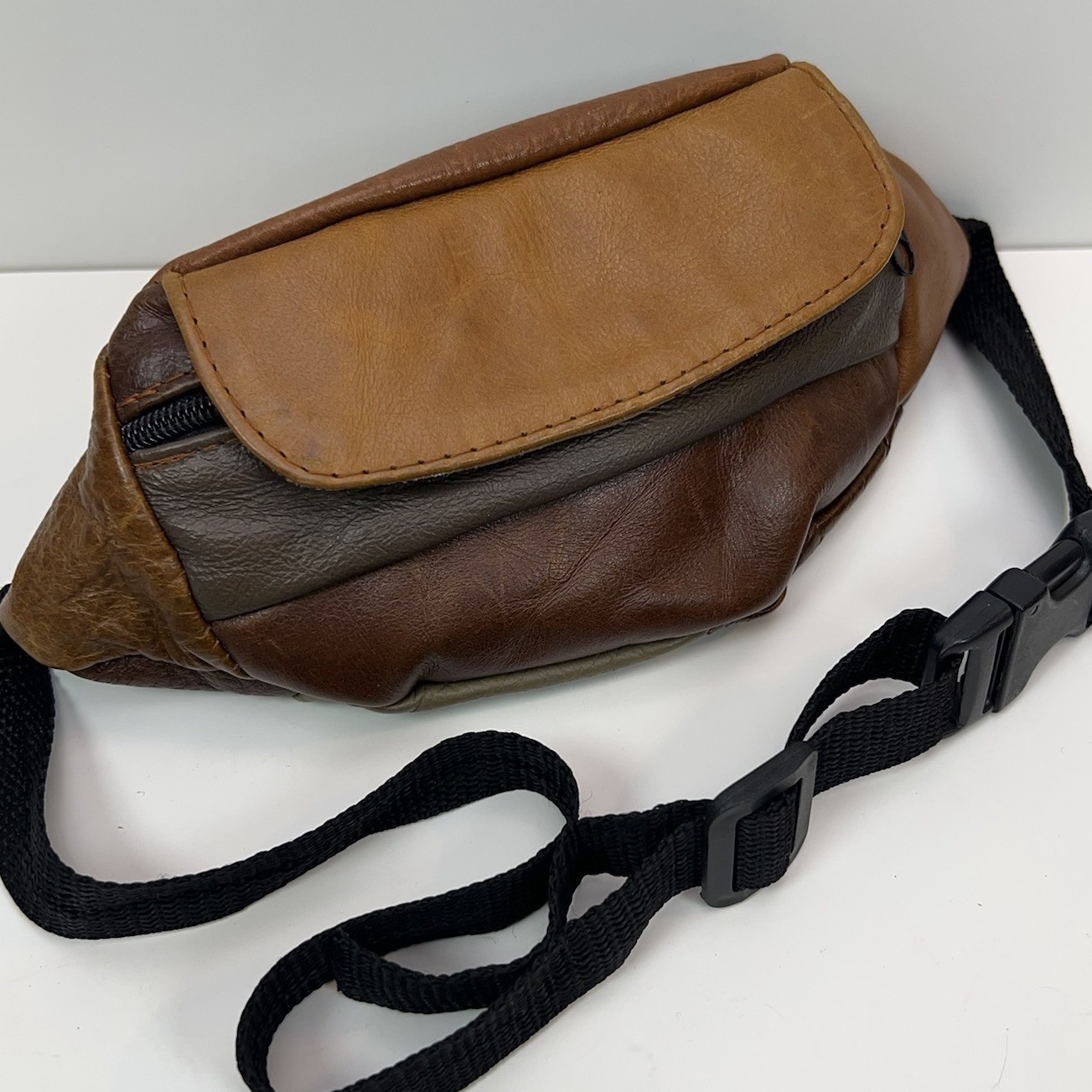 Vtg LEATHER Fanny Pack 90s Suede Patchwork Brown Waist Bag Straps Multi Pockets