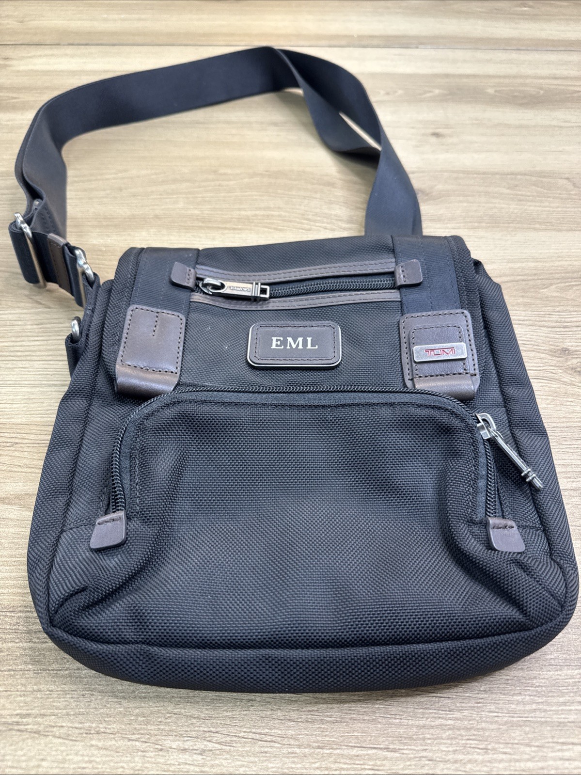 Tumi 22306HKH Alpha Bravo Barstow Crossbody Shoulder Bag Nylon Leather Magnetic