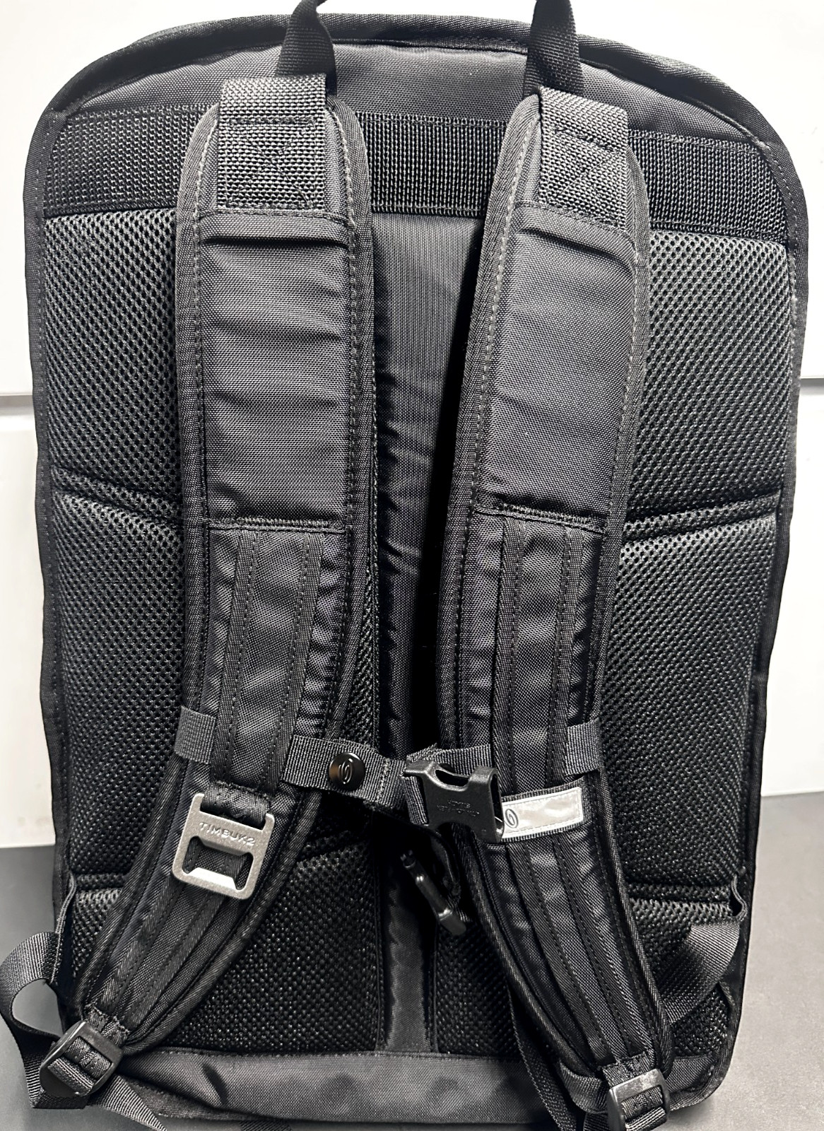 TIMBUK2 Alcatraz Water Resistant Backpack Gray Blue Purple – Used