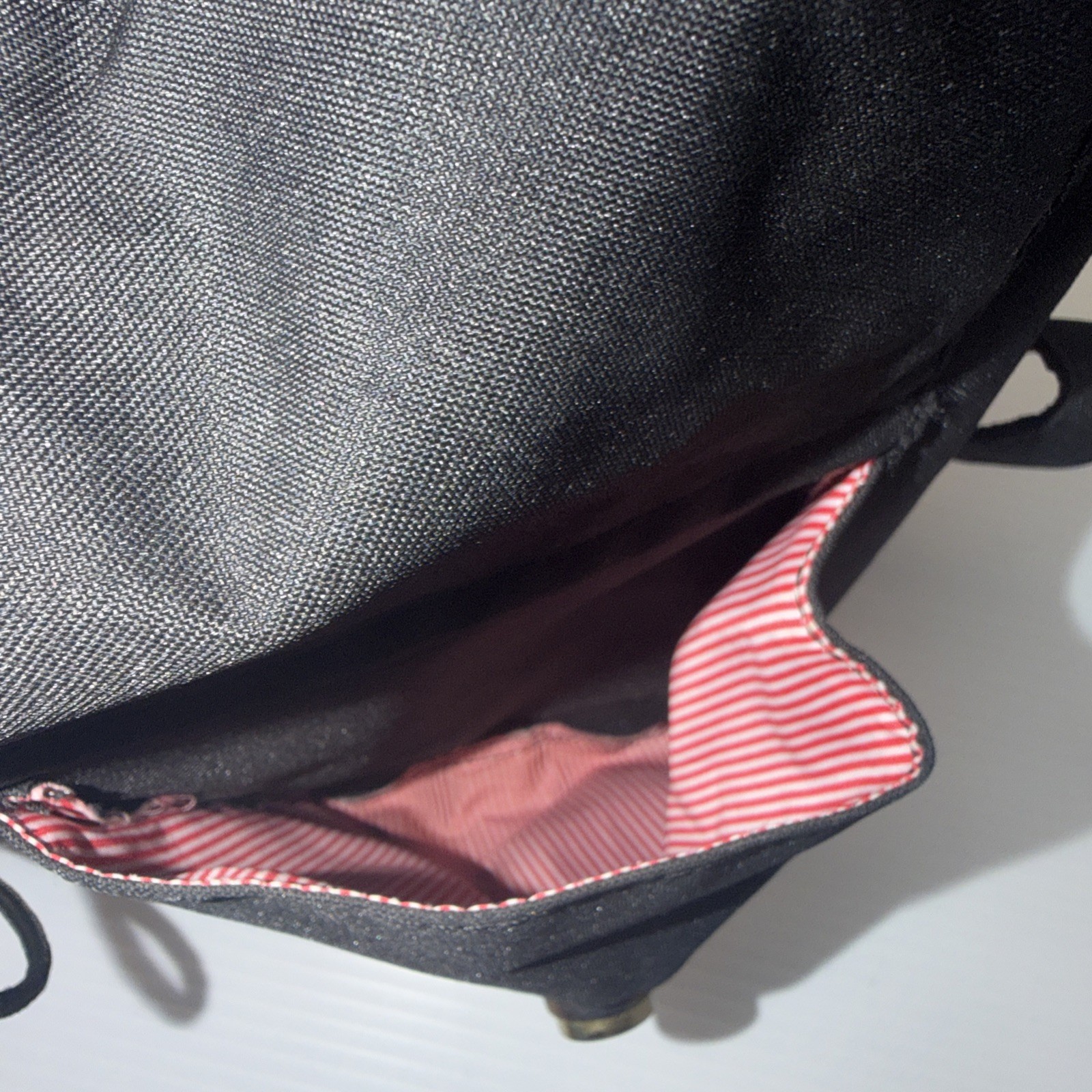 Herschel Backpack – Black w/ Tortoise Straps – Classic Style Magnetic Close