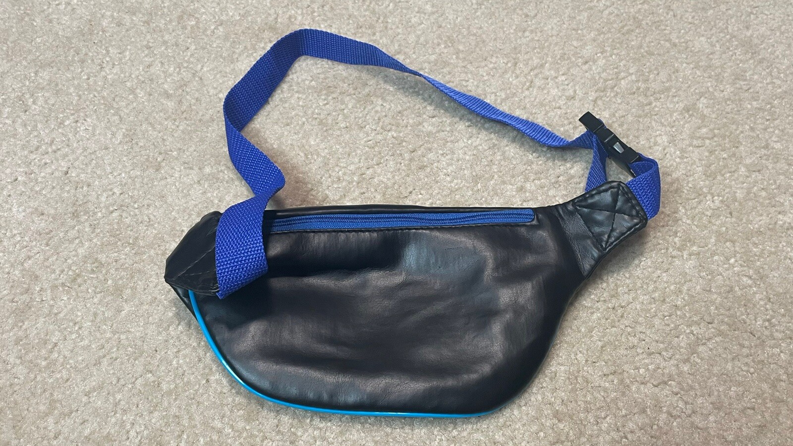 Six Flags “The Right Stuff” Vintage Fanny Pack 1995
