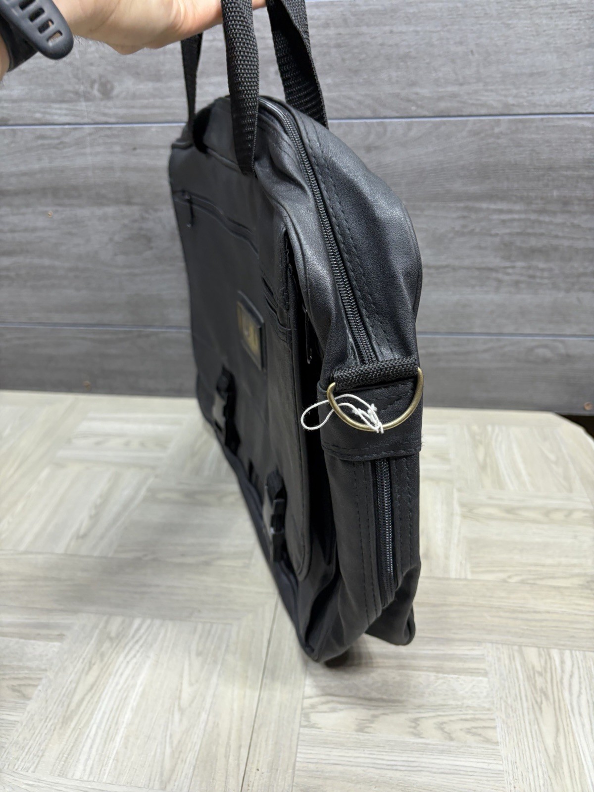 Accent International Black Leather Messenger Laptop Back Carry On Black
