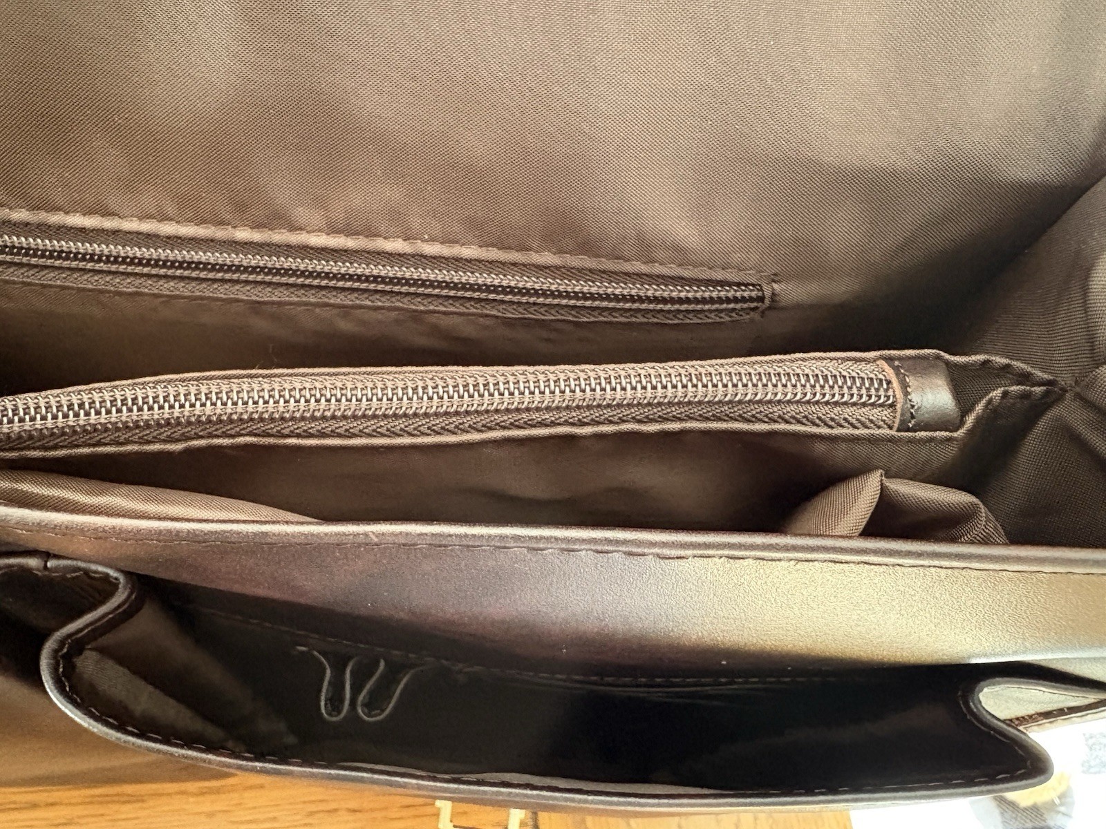 NWT Ameri Leather Briefcase Messenger Bag Chocolate Brown Leather Many Pockets