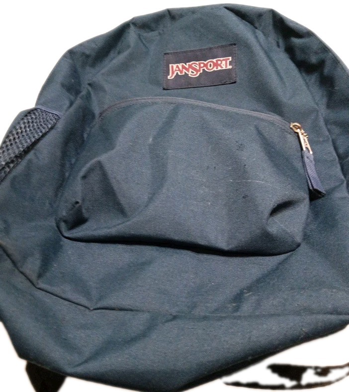 JanSport JS0A47LW Cross Town Backpack 1587 cu in 26L 17 x 12.5 x 6