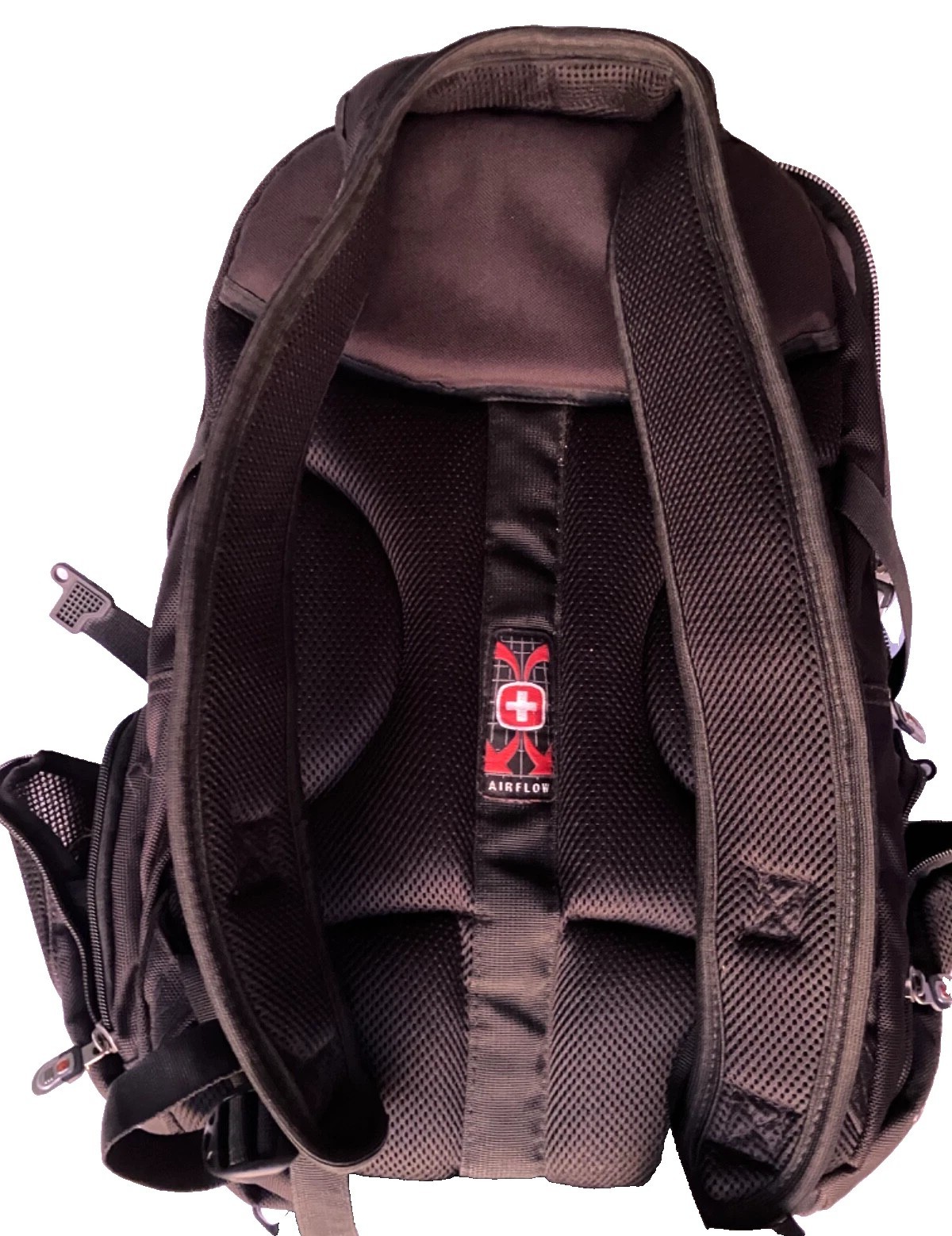 SWISSGEAR Model 9275 Backpack Laptop Case Airflow