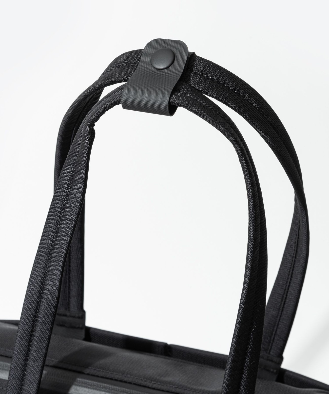 BLACK EMBER WPT TOTE Tote bag for men, bag for business commuting 110008