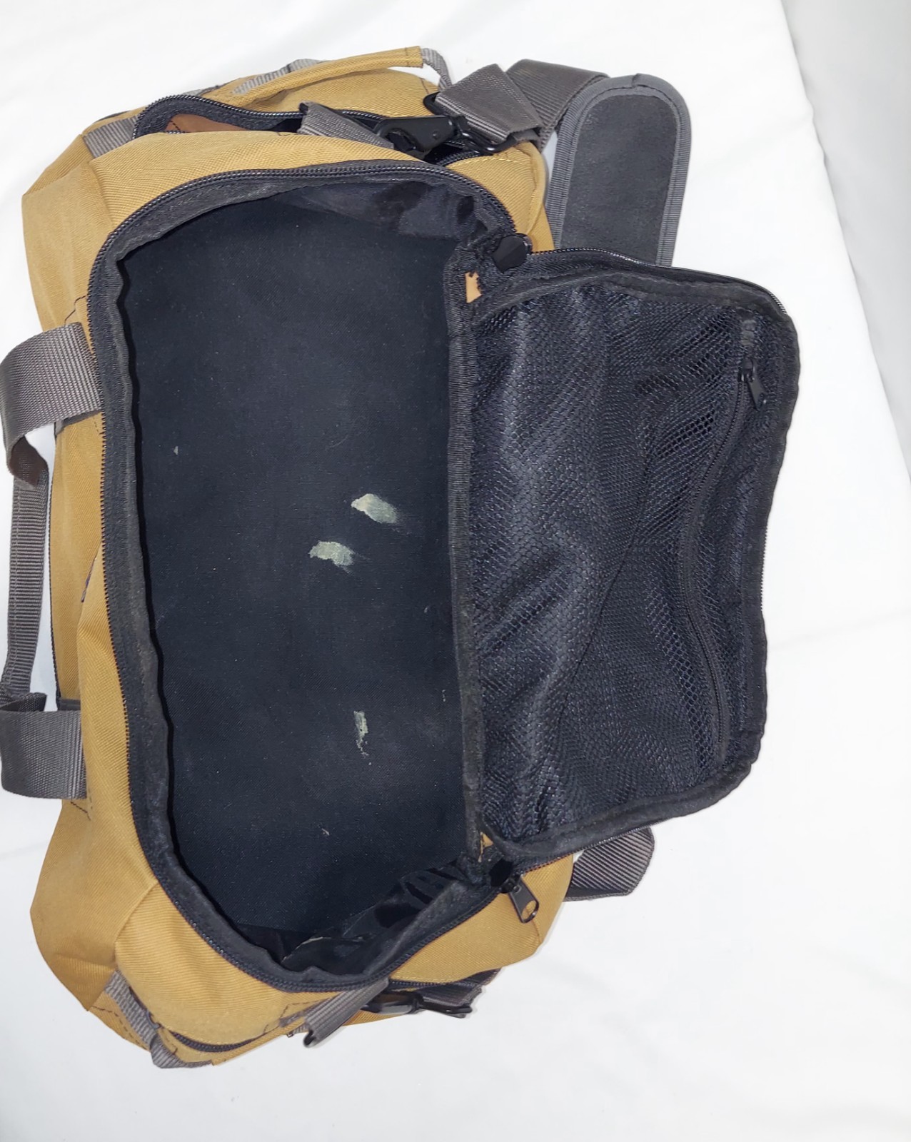 Dickies Brown Canvas Duffle Bag 20″ Great For Tools And Gym