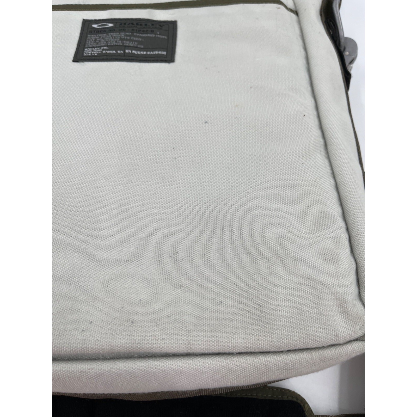 Oakley Tactical Field Gear Standard Issue Canvas Messenger Bag Adjustable Strap