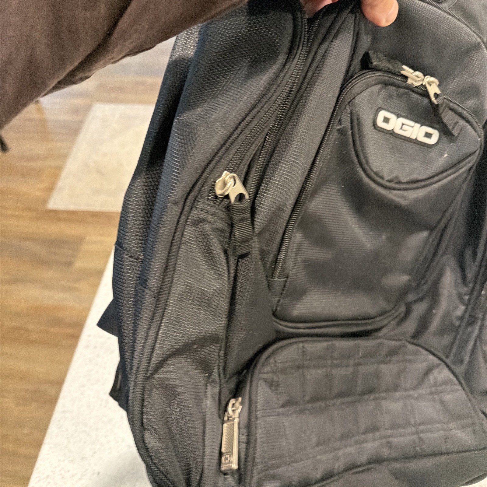 Ogio Back Pack Laptop Audio Pockets Black Used Black Logo Hiking School