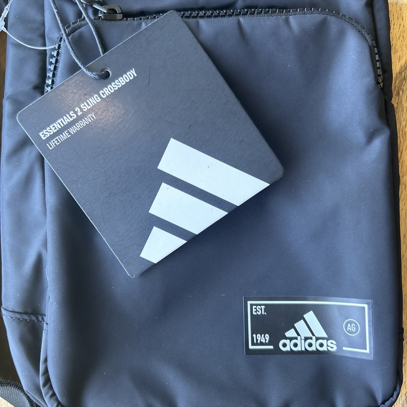 Adidas Unisex Essentials 2 Sling Adjustable Strap Crossbody Bag Black 12 x7.5×4”