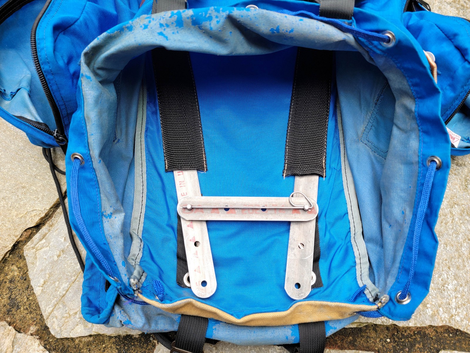 KELTY (Sun Valley, CA) 1970’s Cinch Pack Alpine Hiking Climbing VTG Backpack