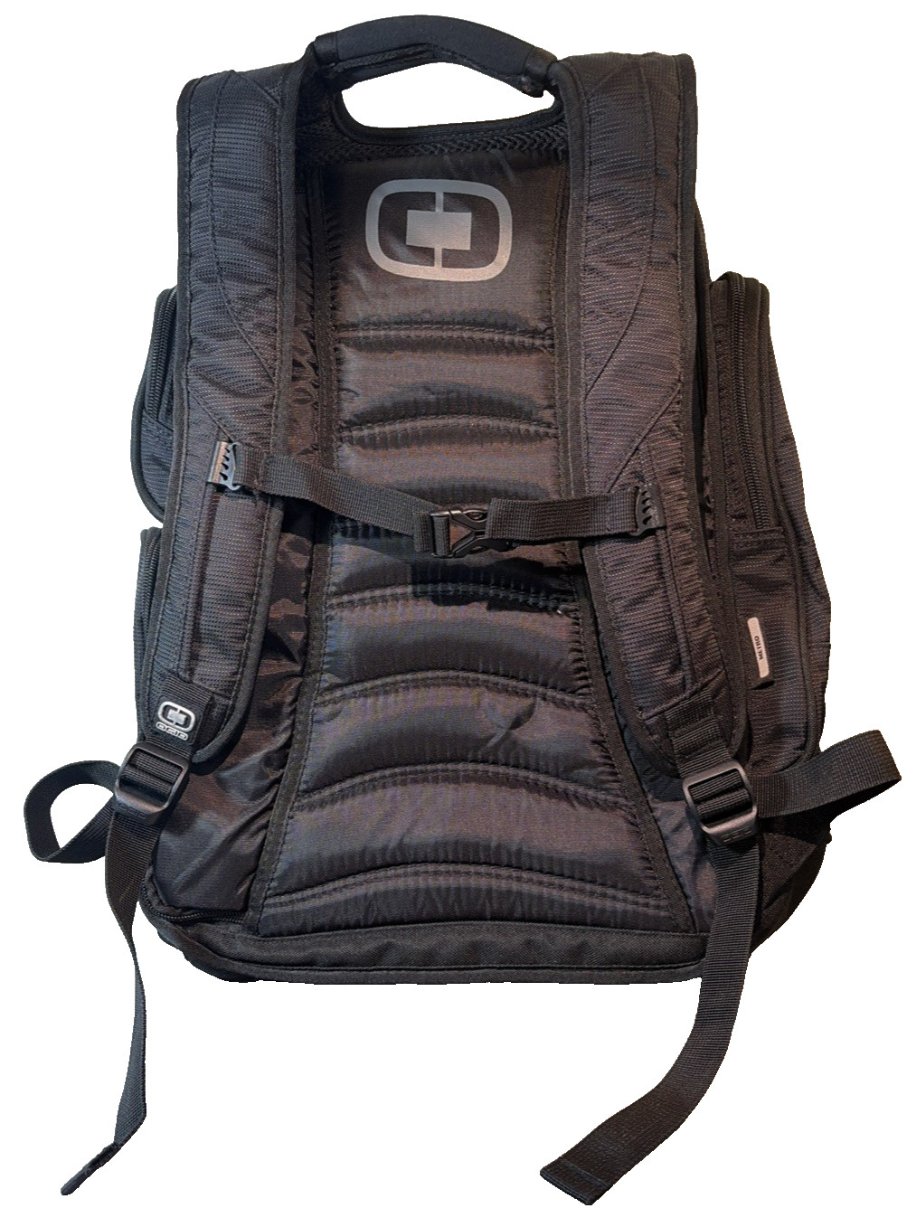 OGIO Metro Backpack Laptop Pocket – TRAVEL – Audio pocket – Black Many feature
