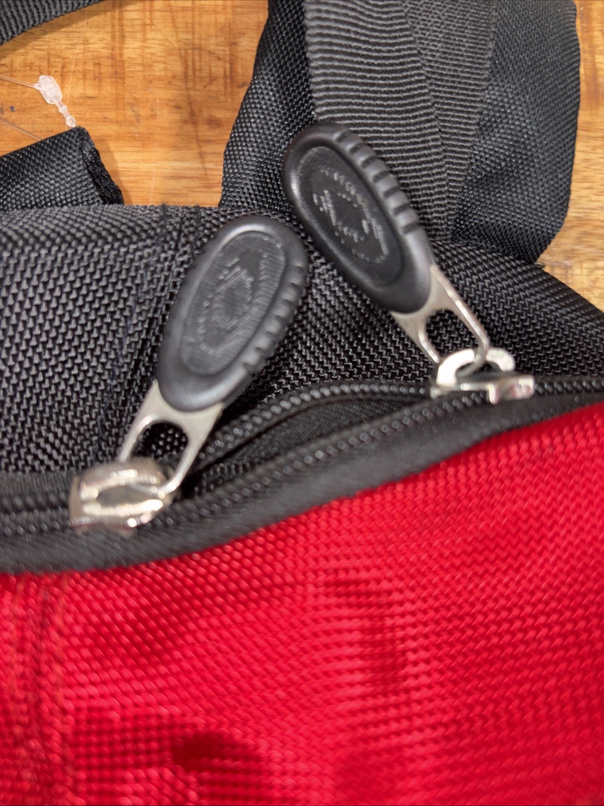 Oakley Icon Backpack 00s Y2K Vintage Used Red And Black does Have 2 Broken Clips