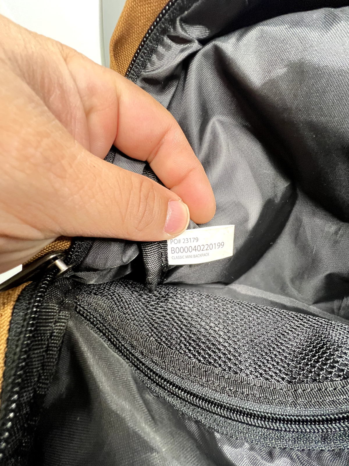 Carhartt Classic Mini Backpack – Great Condition