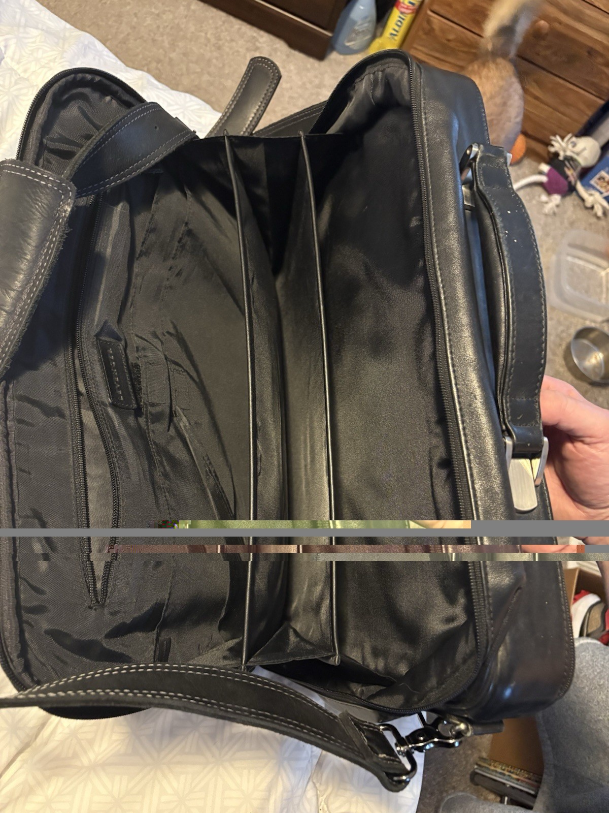 LEVENGER Black Leather Laptop Expandable Briefcase Silver Nickel Hardware USA