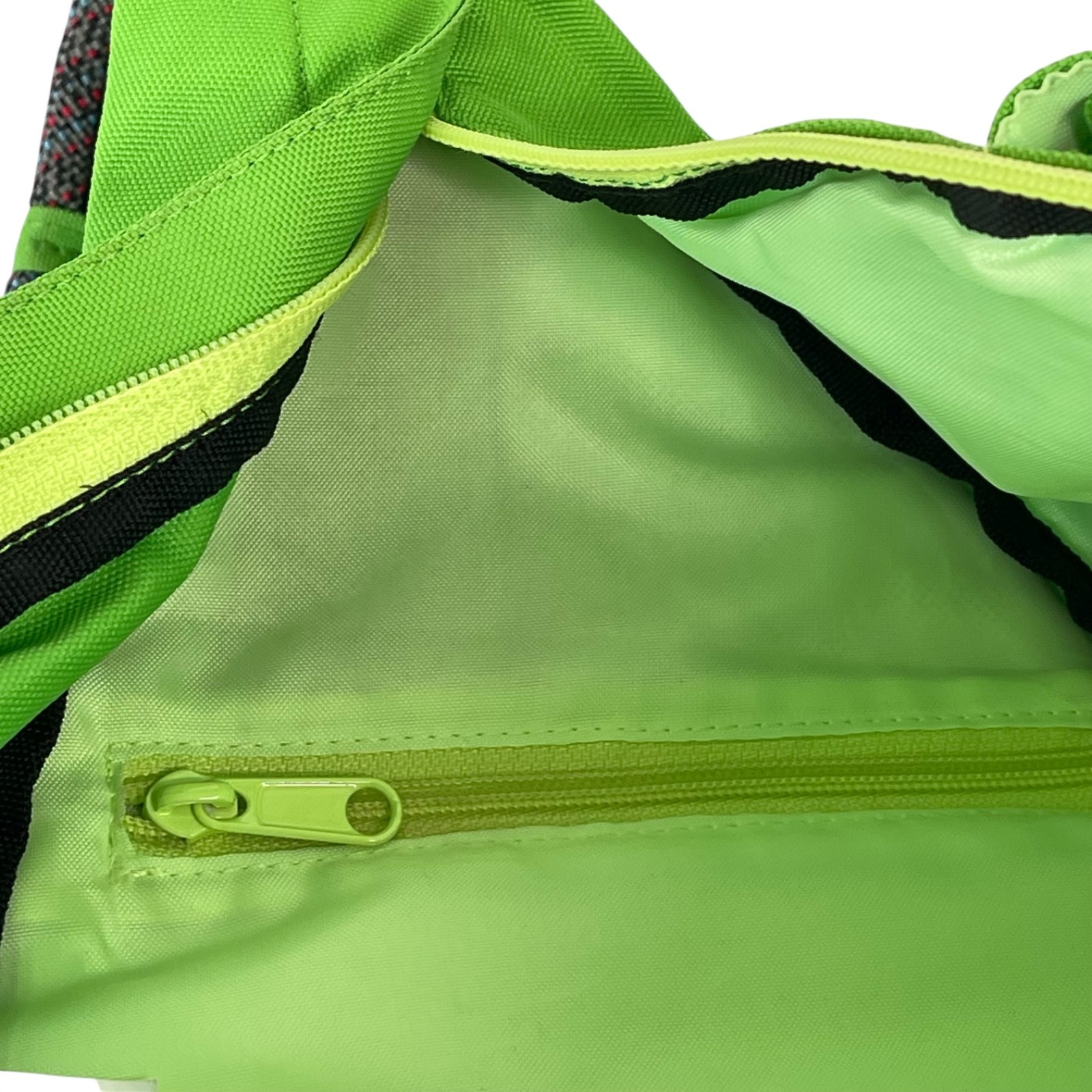 KAVU Rope Bag Sling Backpack Lime Green Crossbody Shoulder Daypack Unisex