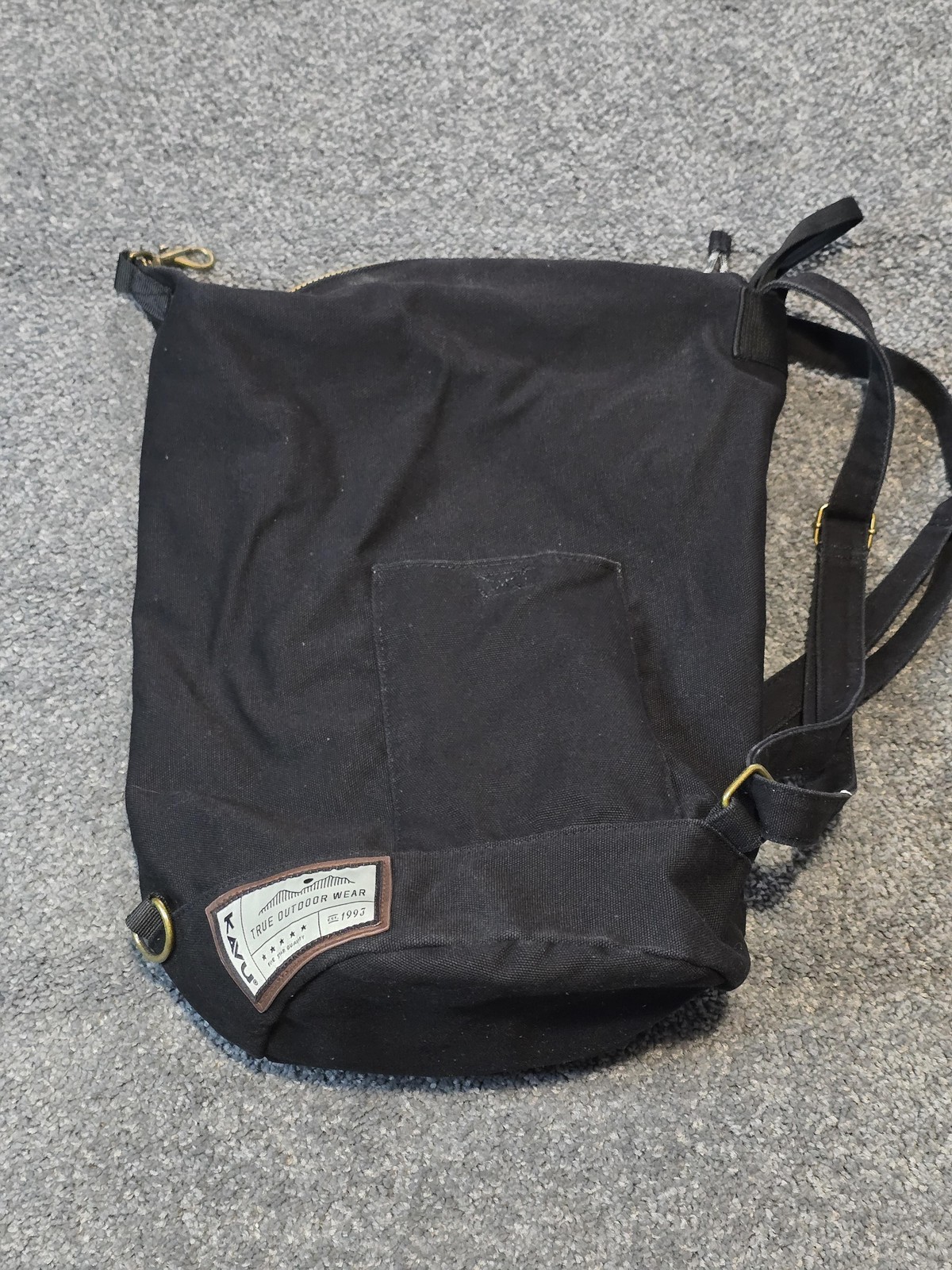 KAVU Sling Bag Crossbody Backpack True Outdoor Wear Mens Womens Canvas Travel Pa