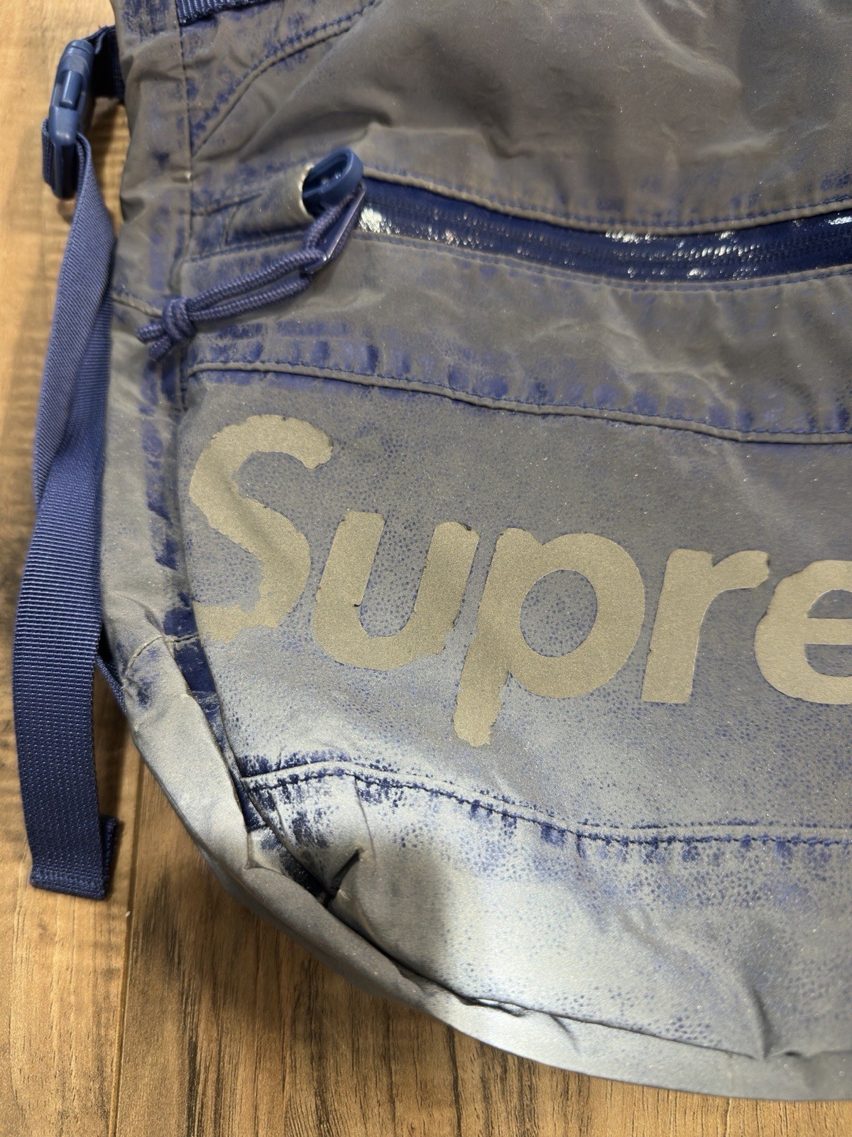 Supreme Waterproof Reflective Speckled Shoulder Bag Royal FW20 Blue Silver Strap