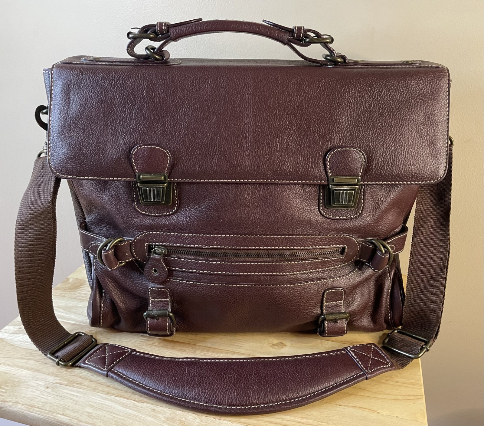 Vintage Burgundy Leather Messenger Bag Briefcase Satchel 16″ Laptop Crossbody