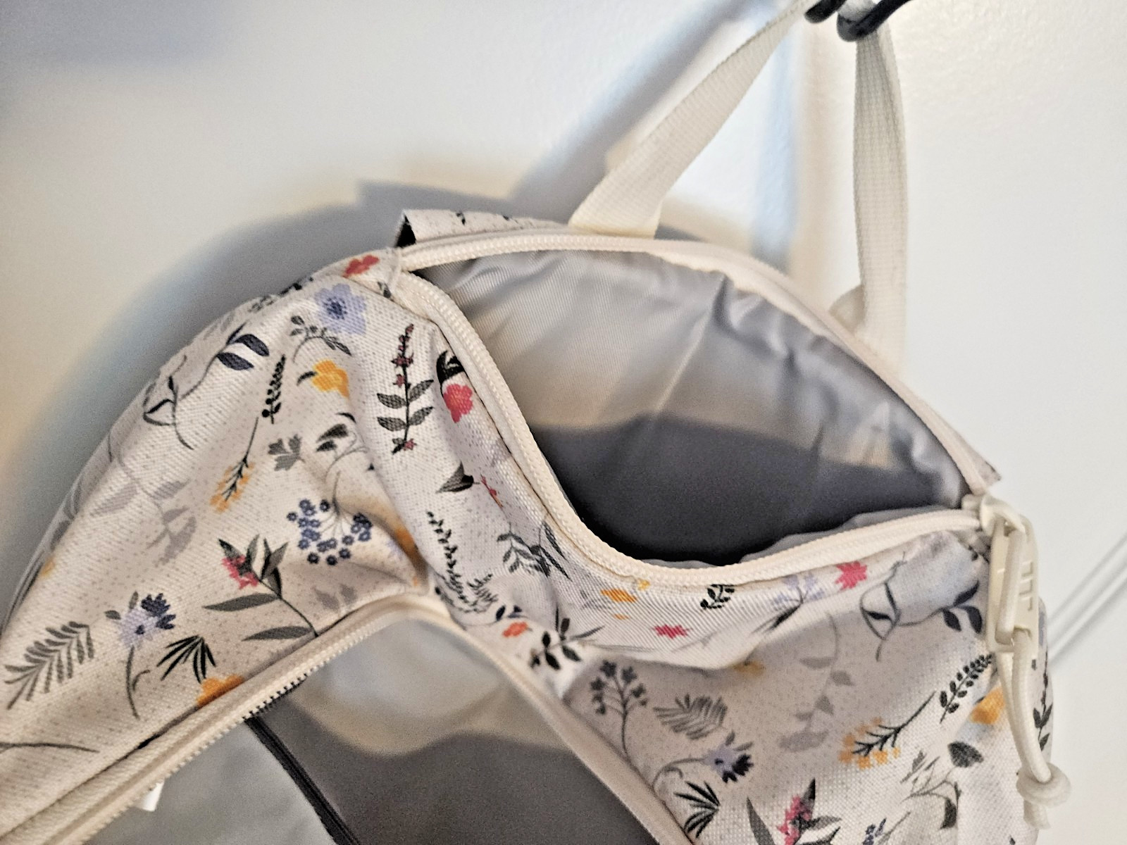 Adidas Classic 3S 5 Backpack Meadow Floral/Wonder White School Gym Travel