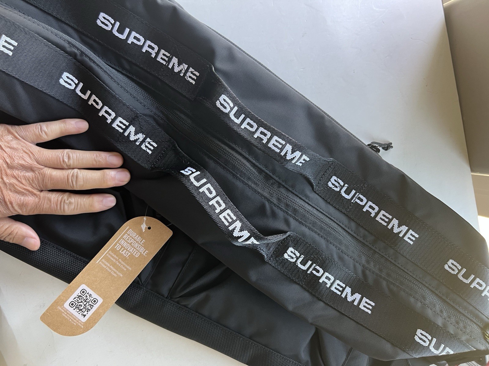 Supreme FW22 Duffle Bag 100% Authentic