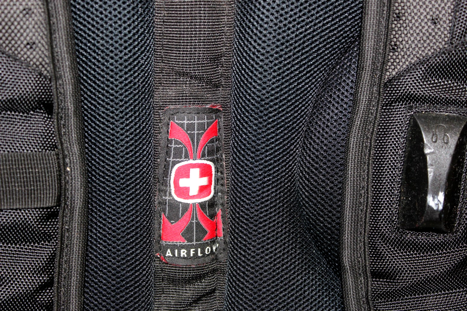 Swiss Gear Airflow Laptop Tablet Backpack Black Scan Smart Compartments