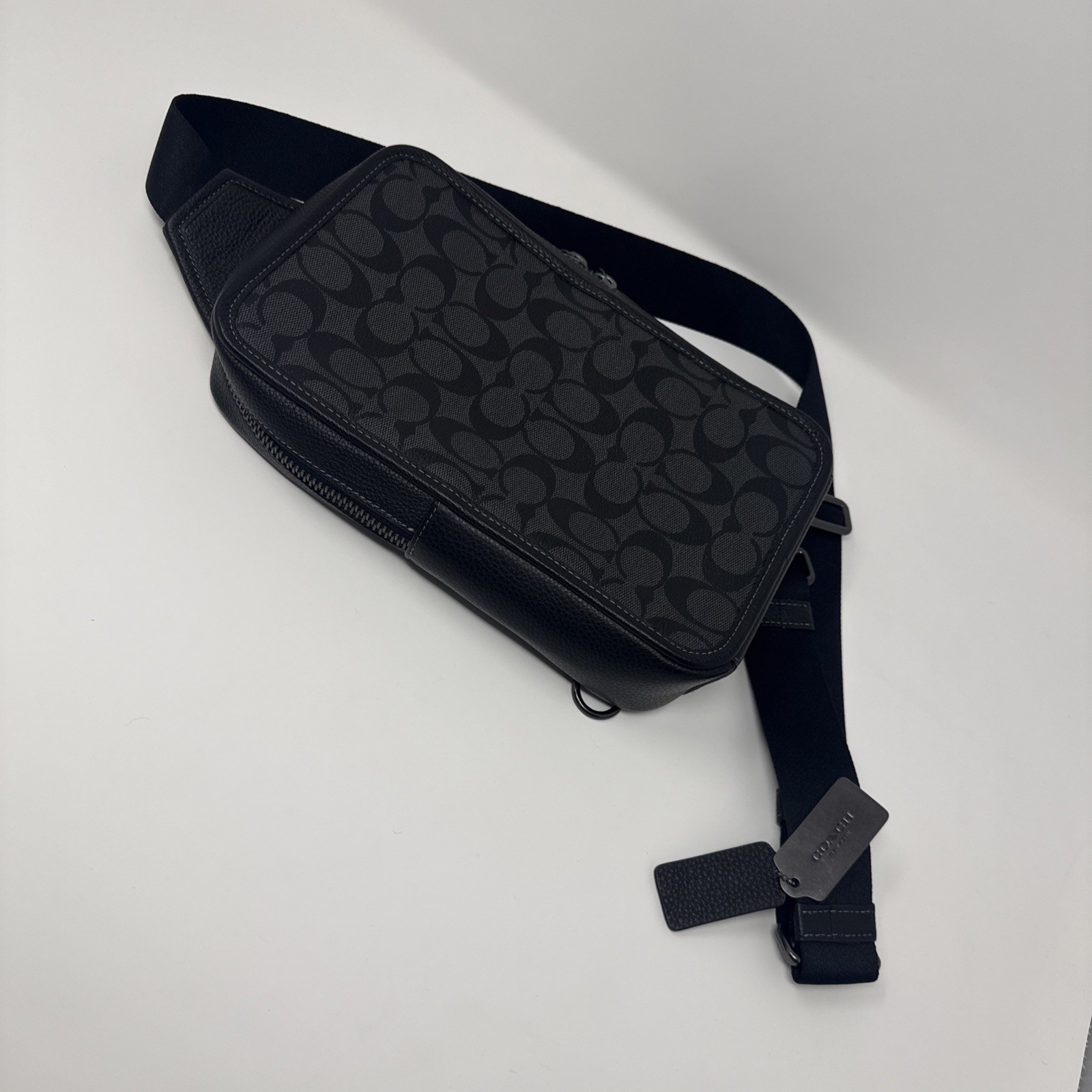 NWT COACH Sullivan Pack Sling Bag Signature Canvas Leather Charcoal Black CZ397