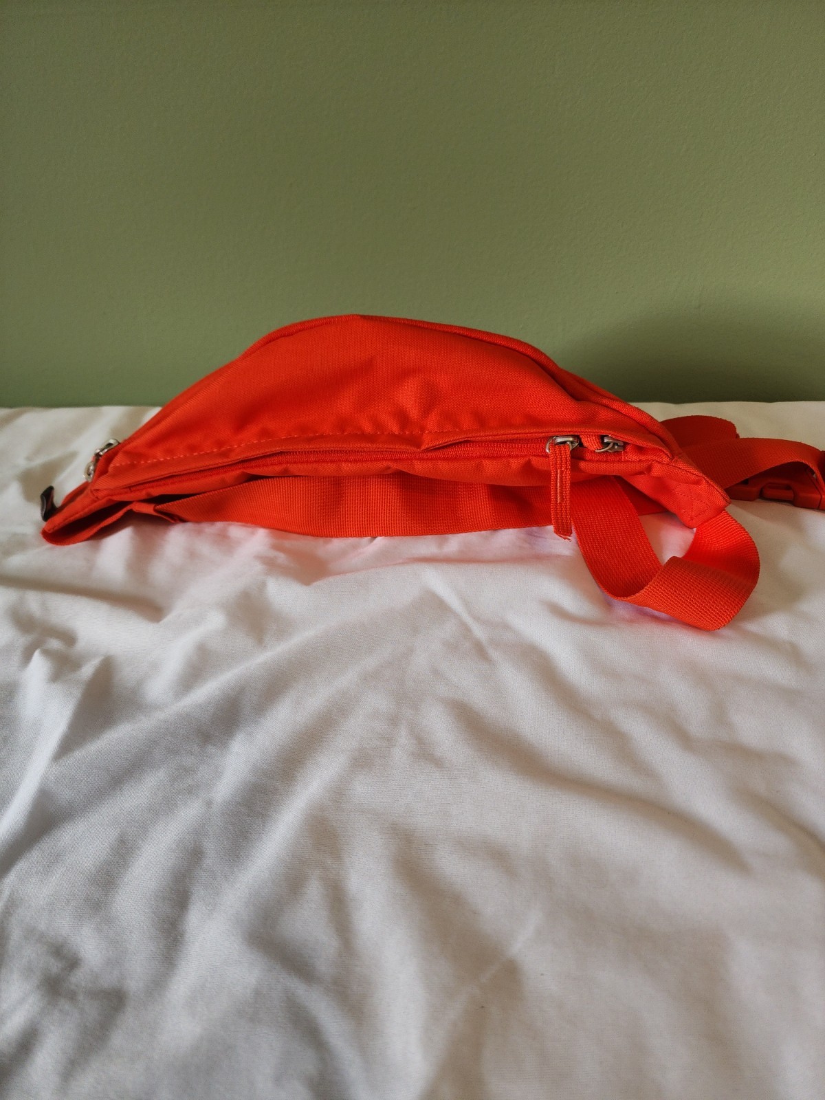 Nike Heritage Waistpack – Red – 2 Zipper Compartments – Fannypack