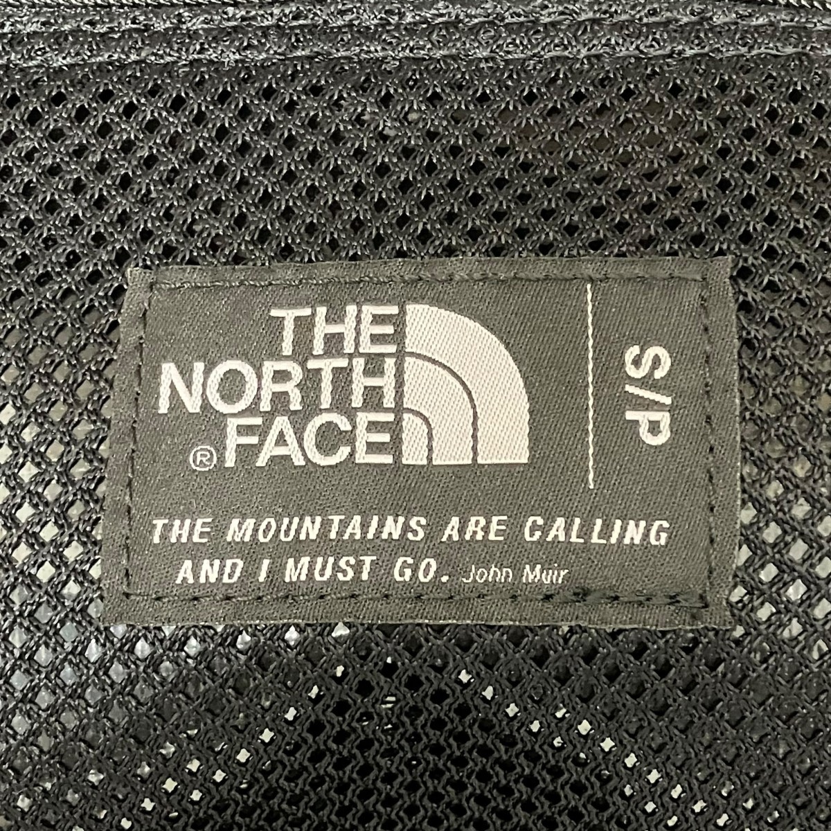 The North Face Base Camp Duffel Bag Black 49x29x32cm used