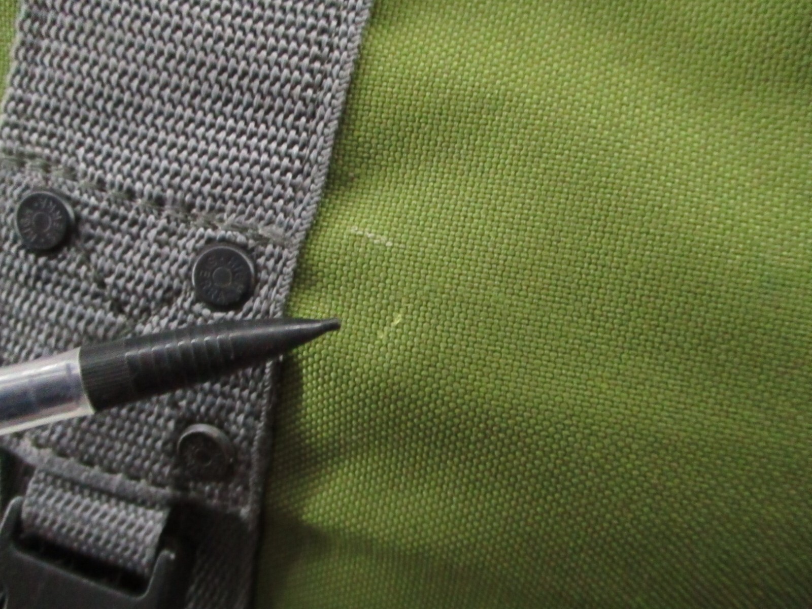 High Sierra Computer Case Laptop Shoulder Bag-Olive Green & Black