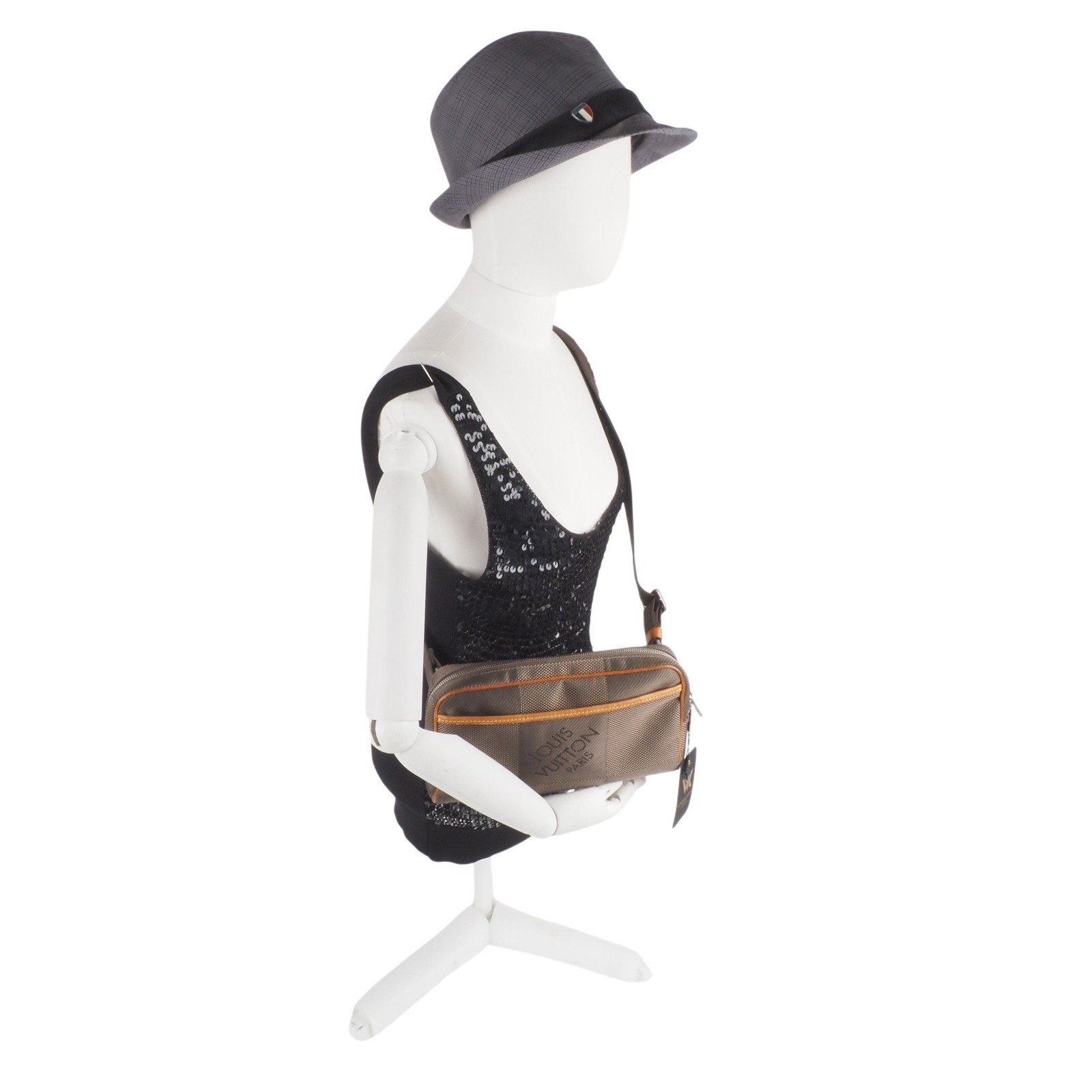 LOUIS VUITTON M93619 Acrobat Bumbag Damier Geant belt bag OP: 890€