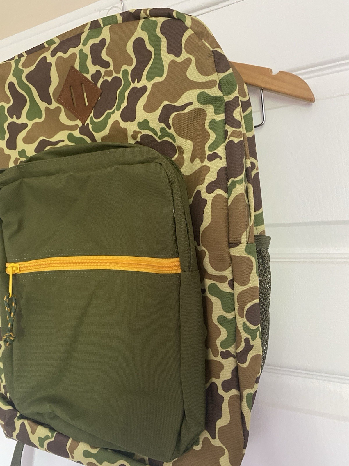 Mad Engine Green Camouflage Backpack Camo New No Tag Lots of Pockets Lightweight