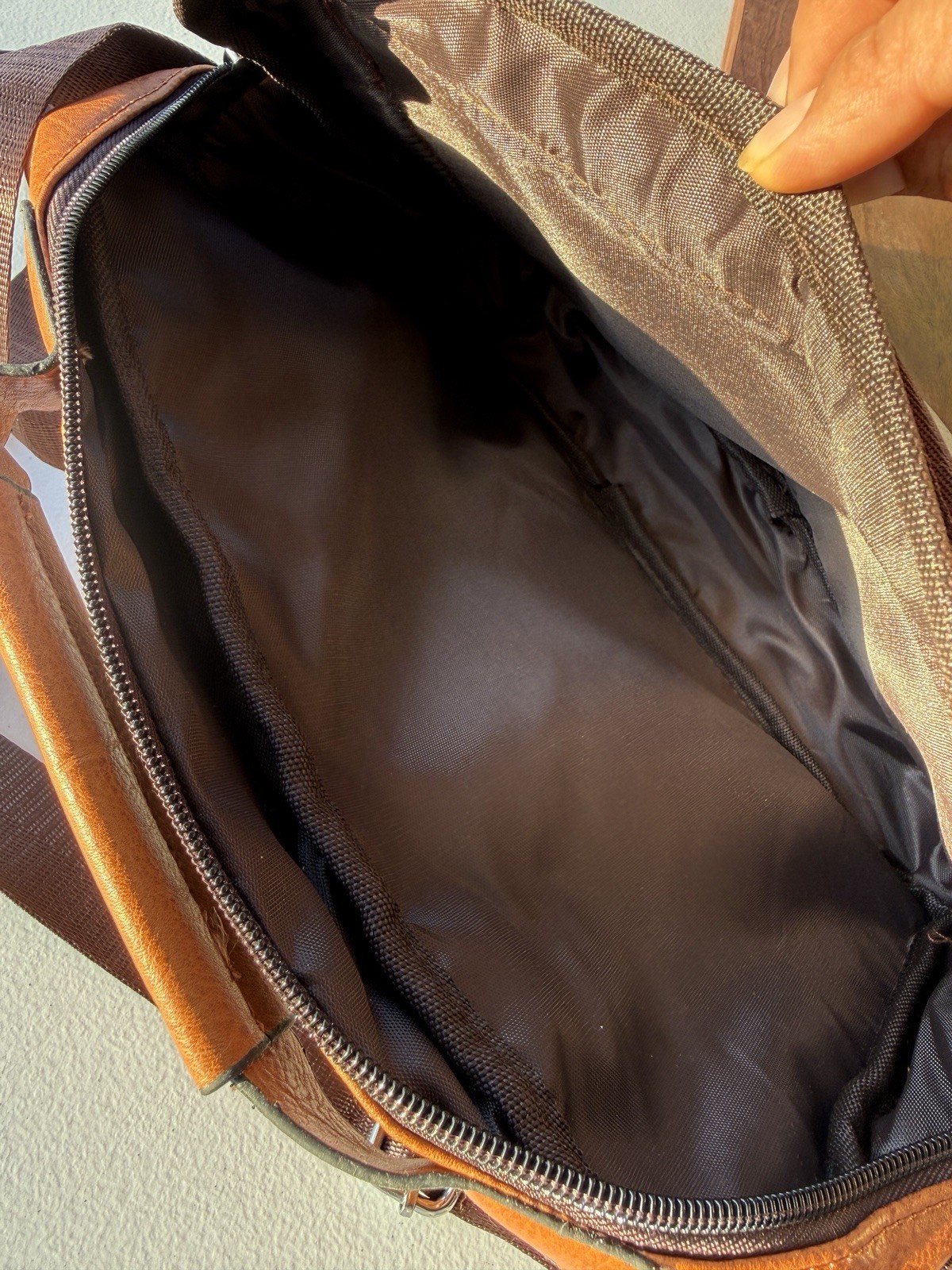 NWT CarlKimu Vintage Camel Tan Shoulder Spacious Multi-Pocket Office Travel Bag