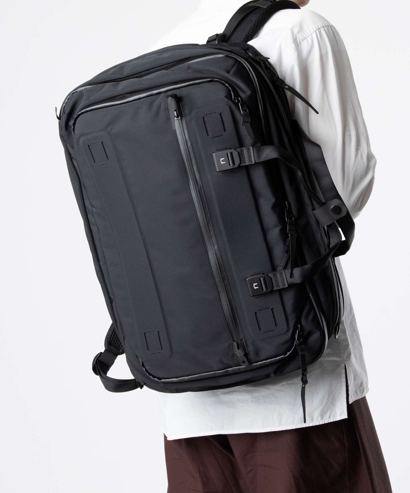 BLACK EMBER FORGE 40 Backpack 130002 Men’s Black