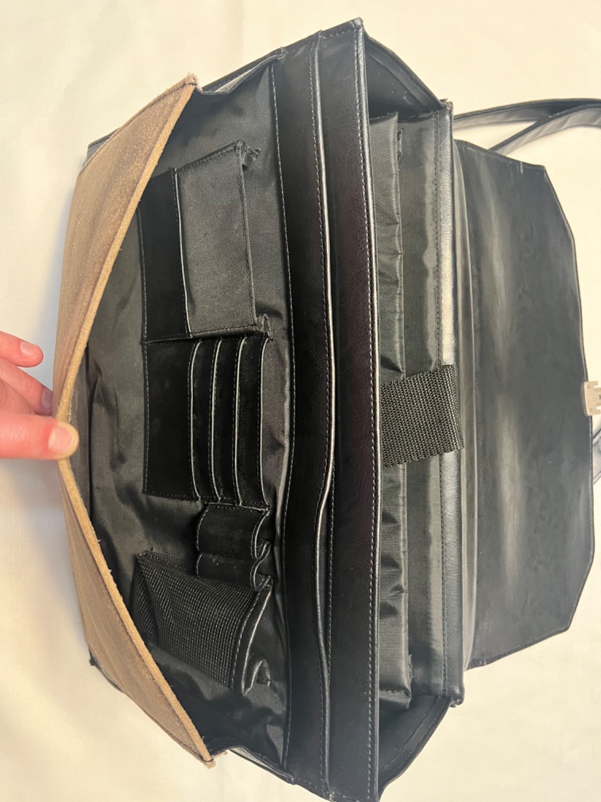 Vintage Stetson Leather Briefcase Messenger MANbag 15×12 Inch Distressed Rugged